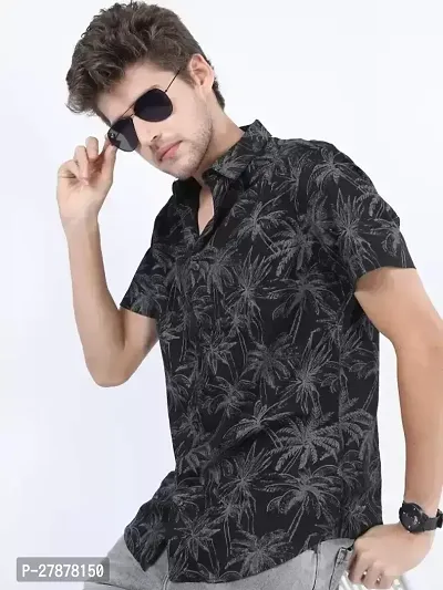 Stylish Black Cotton Short Sleeves Printed Casual Shirt For Men-thumb0