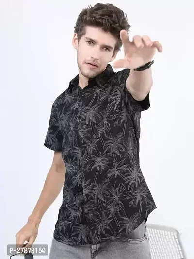 Stylish Black Cotton Short Sleeves Printed Casual Shirt For Men-thumb2