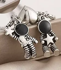 AJS I Love You 2 Pcs Magnetic Valentines Day Mutual Attraction Broken Heart Shape Romantic Love Couples Promise 2 In 1 Duo Round Ball Spaceman Astronaut Pendant Locket With Chain-thumb4