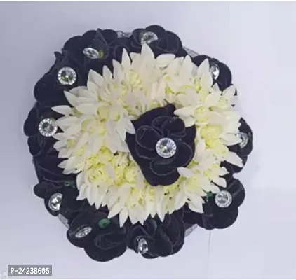 Black and White Full Bun Maker Flower Gajra