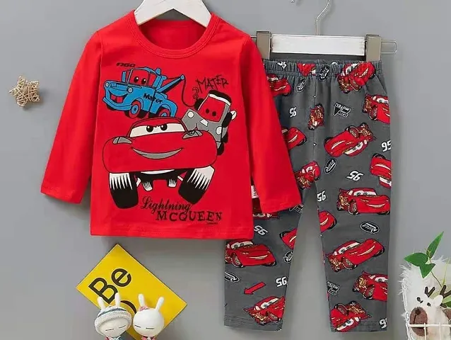 Stylish T-shirt Bottom clothing sets for boys