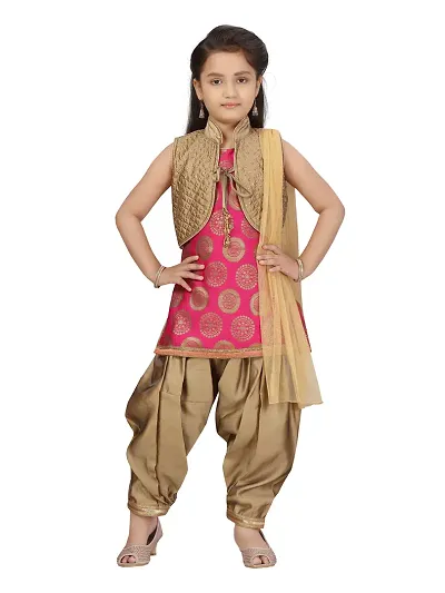 Fashionable Silk Stitched Salwar Suit Sets 