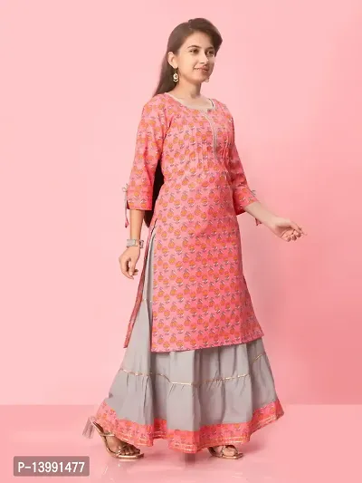 Aarika Girls Gajri-Grey Colour Cotton Printed Kurti Skirt Set-thumb3