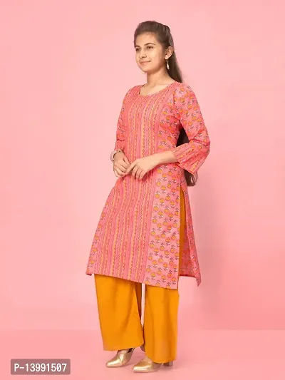 Aarika Girls Gajri Color Cotton Printed Kurti-thumb2