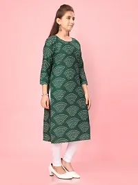 Aarika Girls Green Colour Cotton Printed Kurti-thumb2