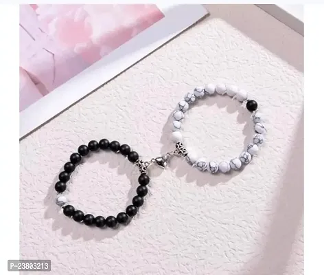 Magnetic Valentines Day Special Mutual Attraction Relationship Forever Matching Distance Broken Heart Shape Romantic Love Couples Friendship Promise 2 In 1 Duo white Black Beads Stone Moti Bracelets-thumb3
