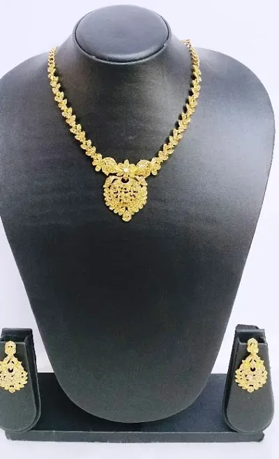 Traditional Plated Choker Necklace Set For Women