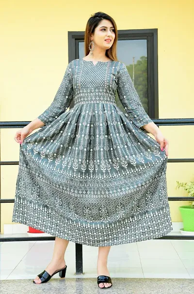 Elegant Rayon Discharge Print 3/4 Sleeves Kurta For Women