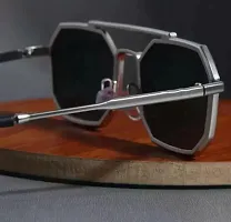 Red Monk Black Metal Retro Square Sunglasses For Men-thumb3