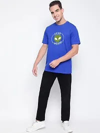 Reliable Blue Cotton Blend Printed Round Neck Tees For Men-thumb3