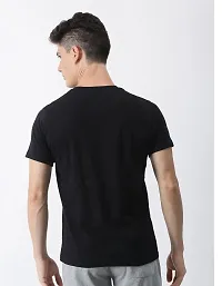 Reliable Black Cotton Blend Printed Round Neck Tees For Men-thumb2