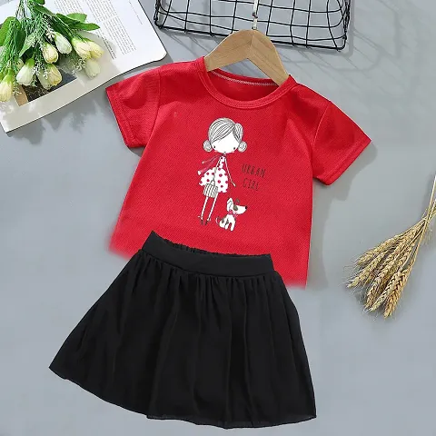 Pretty Cotton Printed Round Neck T-shirt With Short Skirt For Girls