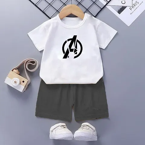 Fabulous Blend T-Shirts with Shorts For Boys