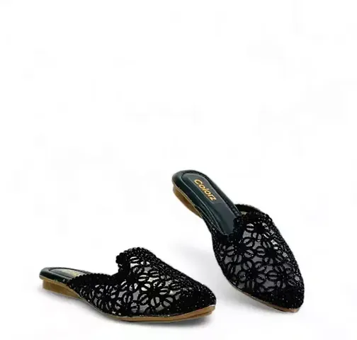 Must Have Fashion Flats For Women 