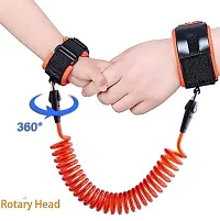 Anti Lost Wrist Link, Child Outdoor Safety Hook Leash for Kids (Pack of 1 , Random Color)-thumb2