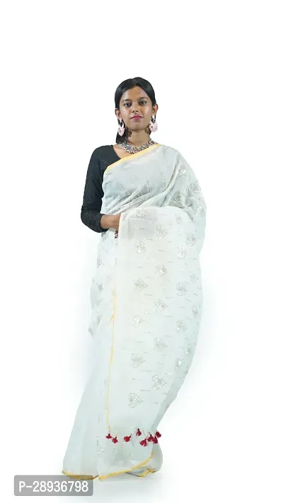 Stylish White Cotton Saree With Blouse Piece For Women-thumb0