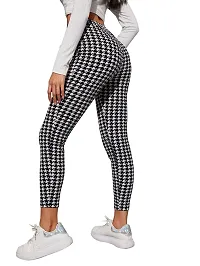 Stylish Black Poly Lycra Striped Jeggings For Women-thumb2