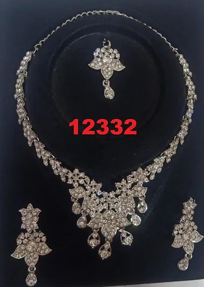 AD Studded Fancy Necklace Set With Earring Mangtikka