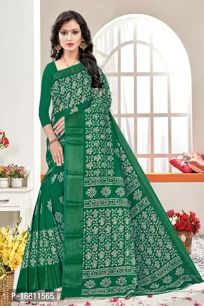 Printed Cotton Blend Saree with blouse in Green - Indethnic - 3735565