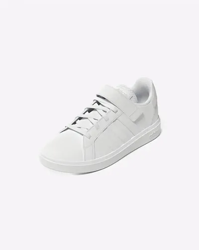 Stylish White Canvas Solid Sport Shoes For Boys