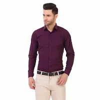 Men's Purple Cotton Blend Solid Long Sleeves Regular Fit Formal Shirt-thumb1