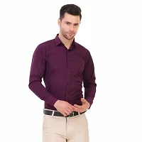 Men's Purple Cotton Blend Solid Long Sleeves Regular Fit Formal Shirt-thumb2