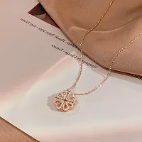 Four-leaf Clover Magnetic Pendant Heart Diamond Rose Gold -plated LuxeLeaf Magnetic Pendant: Elevate Your Style!-thumb1