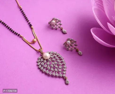 Stylish Golden Alloy Embellished Jewellery Set For Women