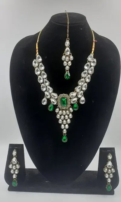 ARTIFICAL BEADS AND STONE ADJUSTABLE SET-GREEN