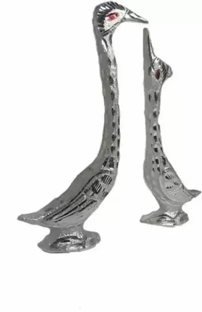 New Craft Pair Of Kissing Duck Golden Silver Matal Plated Showpiece Vastu Decorative Figurine,Fengshui Love Couple For Home ,Tample,Event,Gift Decoration Decorative Showpiece - 18.5 Cm-(Silver Plated, Silver)