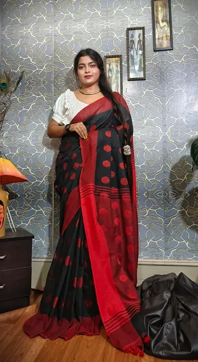 Glamorous Khadi Cotton Saree with Blouse piece