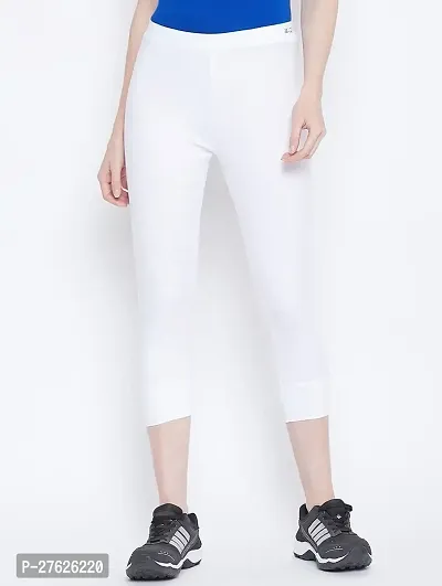 Elegant White Cotton Solid Three-Fourth Pants For Women