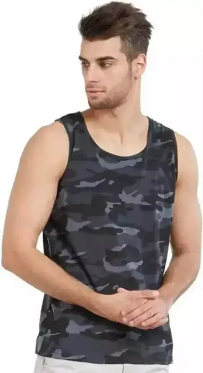 Comfortable Polyester Basic Vest 