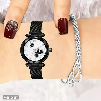 HD SALES Fashion Black Flower White Dial Black Case with Black Maganet Strap for Girl Analog Watch
