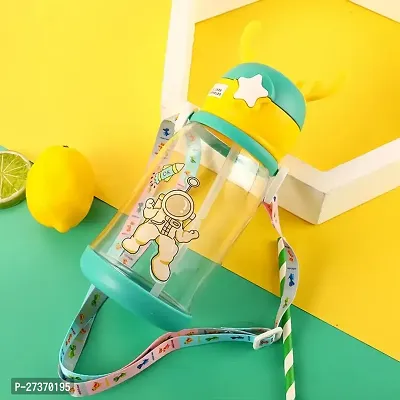 Classy Printed Sipper Water Bottle for Kids, 600ml