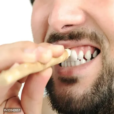 Santarms Ayurvedic Natural Organic FRESH NEEM Stick - neem Datun Toothbrush Nim Tree Twigs Chew Sticks for Brushing Teeth Removes Bad Breath, Relieve Tooth Ache - Pack of 50 Pieces-thumb0