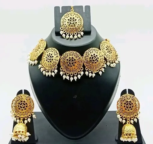 Traditional Alloy Gold Plated Coin Style Necklace Set with Maangtikka