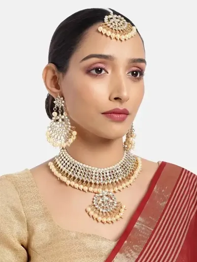 Alliance Fancy Kundan Choker Necklace With Earrings And Mangtika Jewellery Set