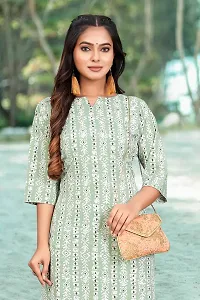 Straight Green Printed Crepe Kurta-thumb2