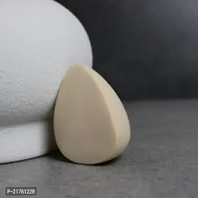 Wonder Beauty Blender For Face Makeup (P OF 1)