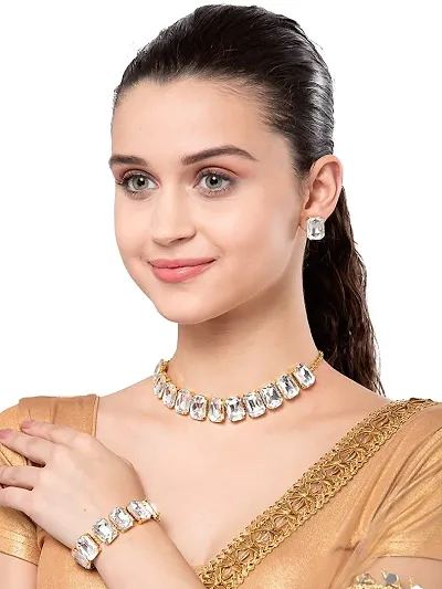 Women Stylish Alloy Choker Necklace with Earrings