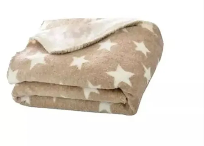 Star Print Microfiber Baby Blanket for AC Room or Mild Winter