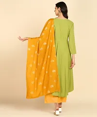 Womens Round kurta With Foil Printed Dupatta Set-thumb3