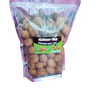 Kohinoor Hub Kashmiri walnuts in shell-thumb3