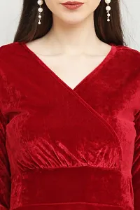 Solid Maroon Velvet V-Neck Dress - Luxurious Evening Wear for Women-thumb4