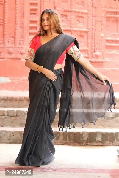 Stylish Cotton Black Solid Saree with Blouse Piece