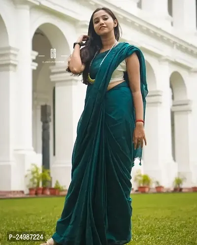 Stylish Cotton Green Solid Saree with Blouse Piece