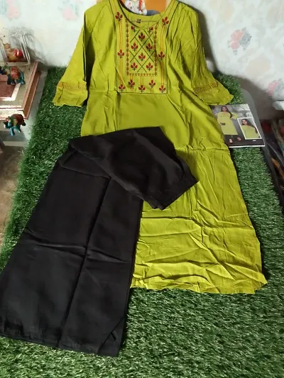 Aavya reyon kurti with plazo