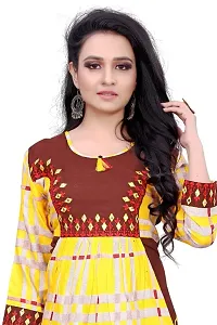 Women's Beautiful Rayon Slub Self Pattern Kurta-thumb4