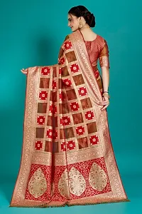 Stylish Silk Blend Zari Saree With Blouse Piece For Women-thumb1